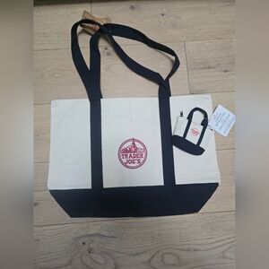 New Trader Joe's Canvas Tote Bag In Blue